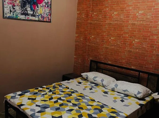 Staycation Cozy Comfortable Quality Fast Internet Worldwide Channel Cable Tv Gaming Netflix Sanitize *