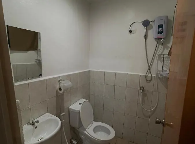 Staycation Cozy Comfortable Quality Fast Internet Worldwide Channel Cable Tv Gaming Netflix Sanitize Manila